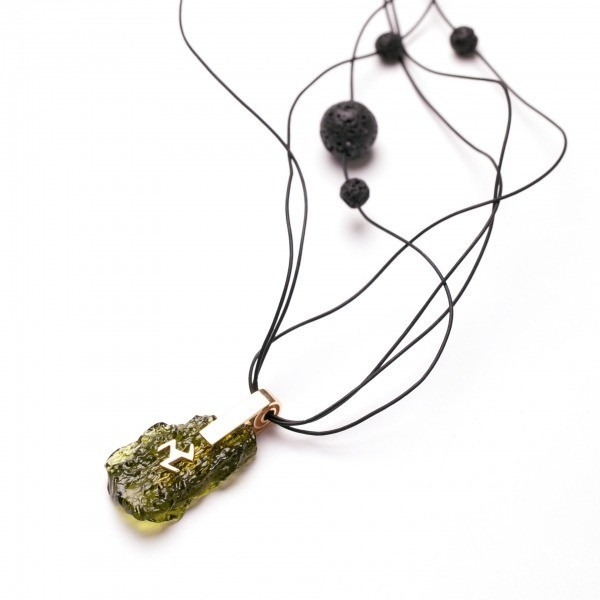 Theraphic necklace (Moldavite) – Healing