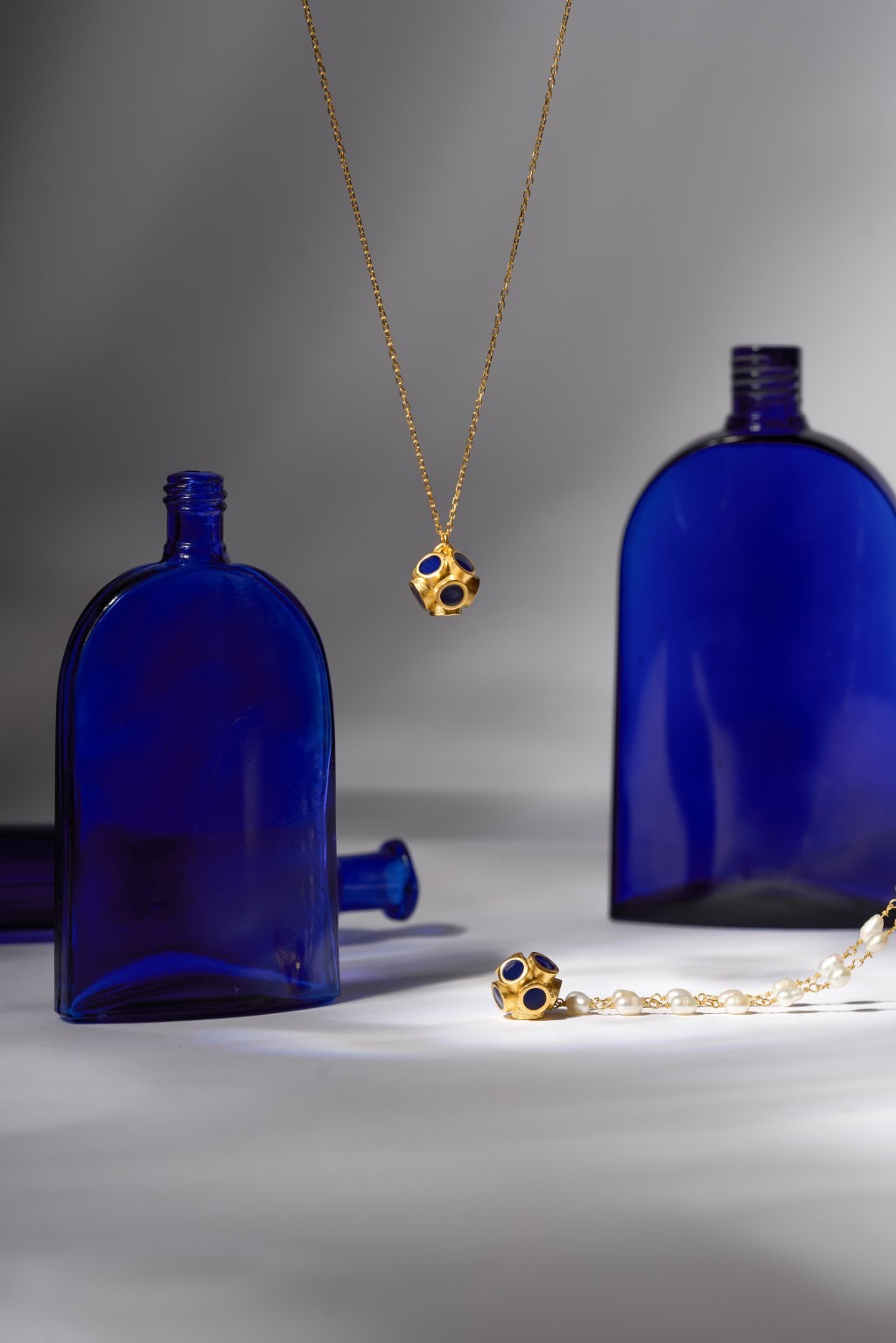 Orbis Necklace - Cahide (Navy Blue) Small Ball