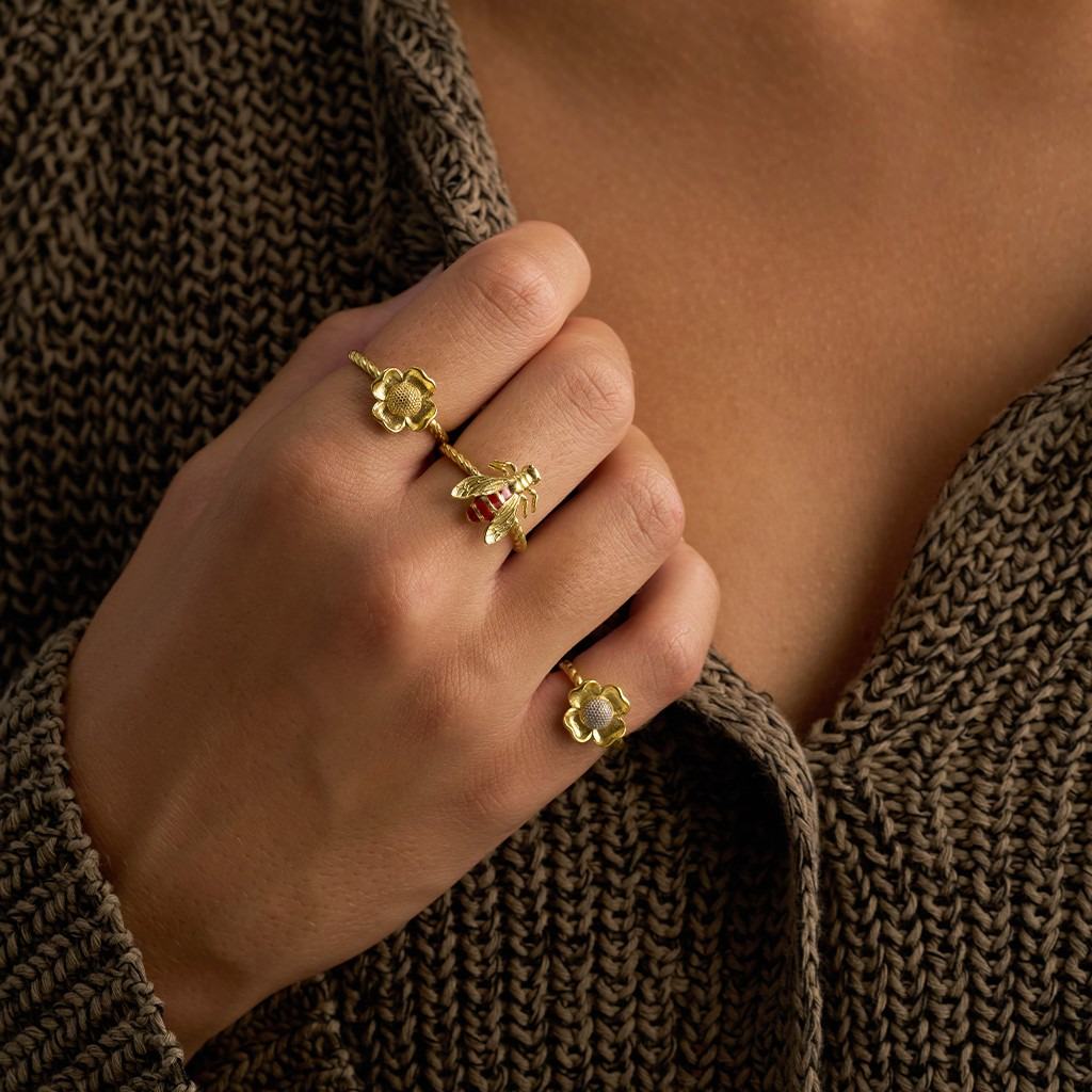 Small Bee Ring - Coral