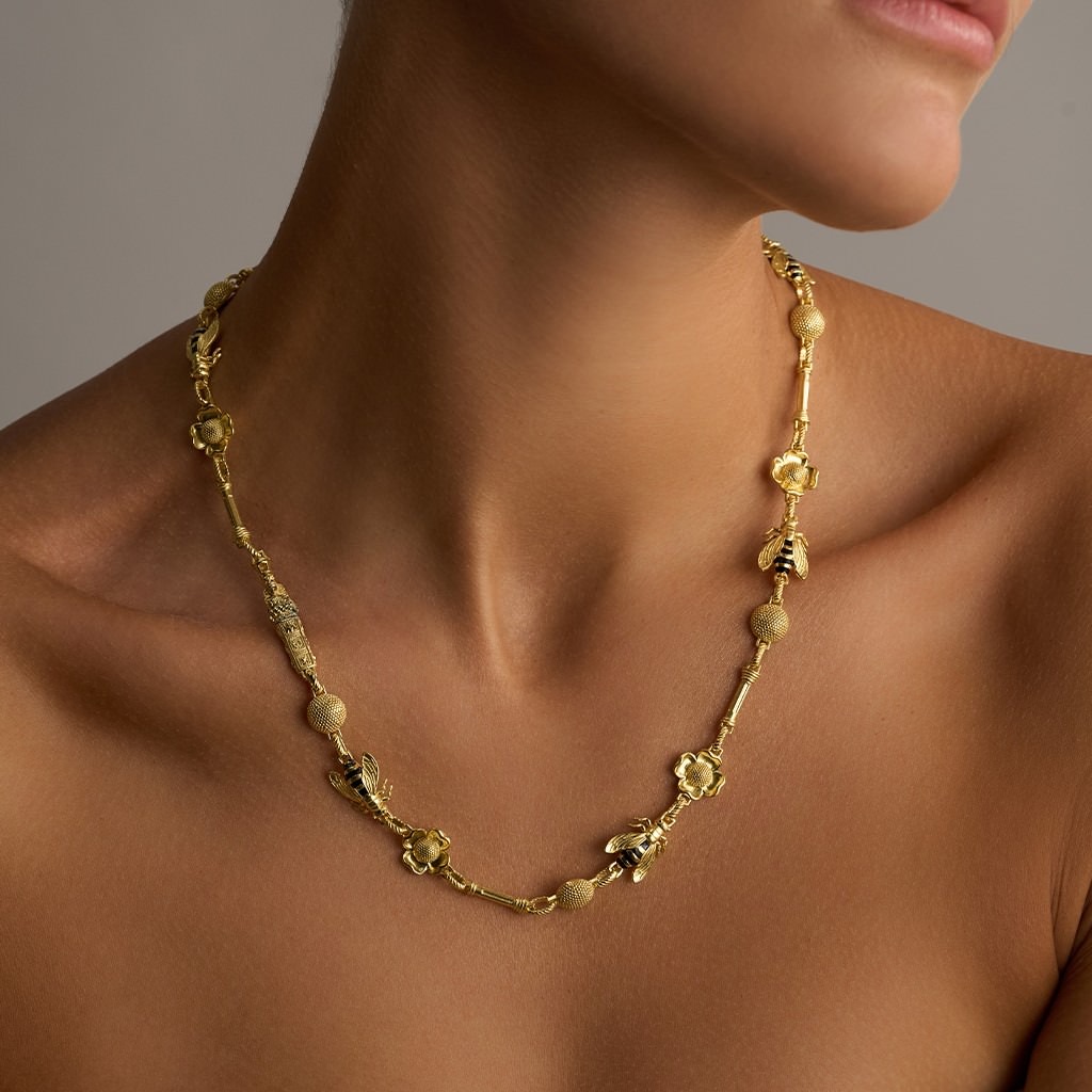 Artemis, Bee, and Flower Extended Column Chain