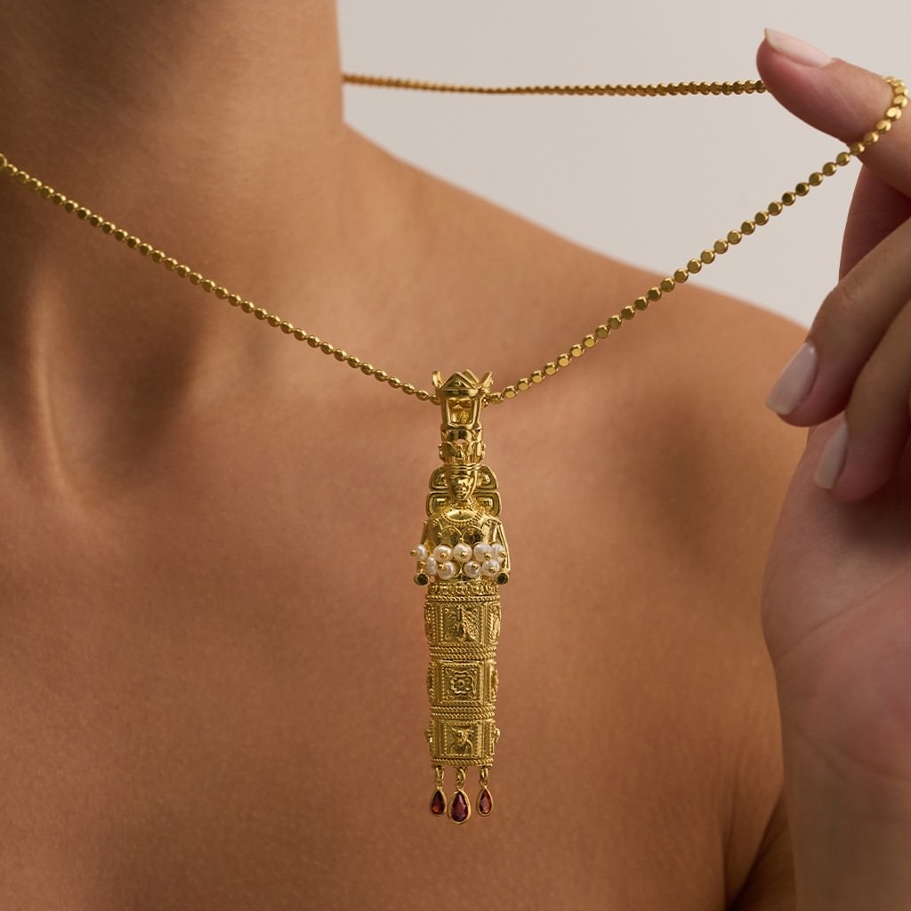 Artemis Pearl Necklace