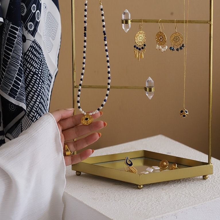Orbis Earring - The Flower of Life (Pearl)