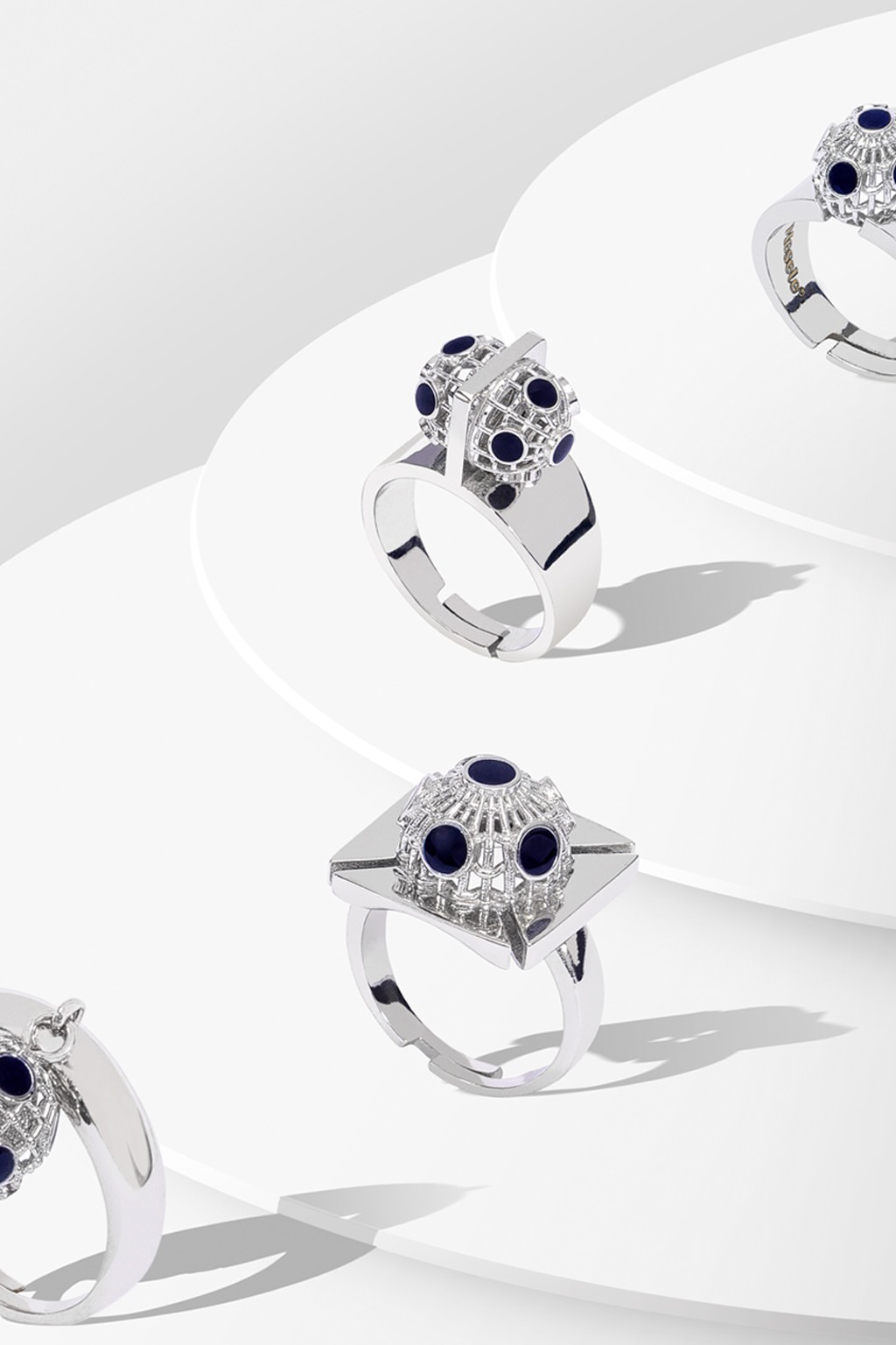 Vesta Ring