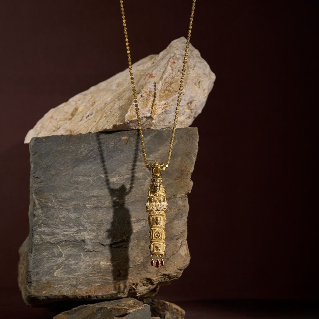 Artemis Pearl Necklace