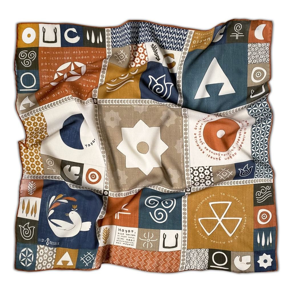 Talismanic Shawl - Wool (Medium)