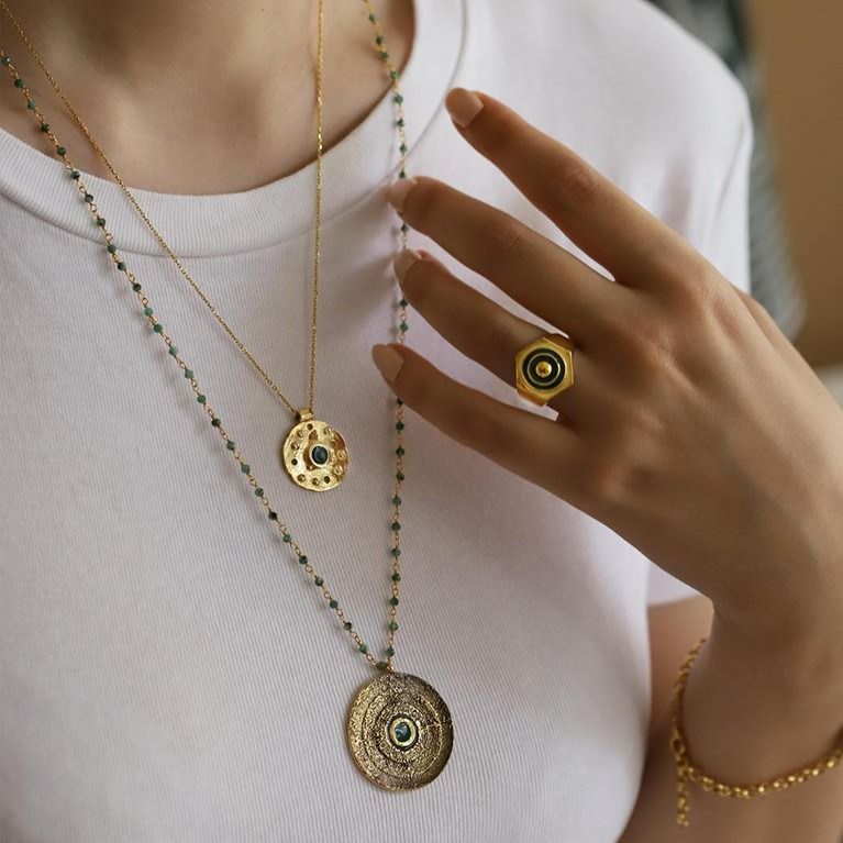 Orbis Necklace - Eye (Emerald Chain)