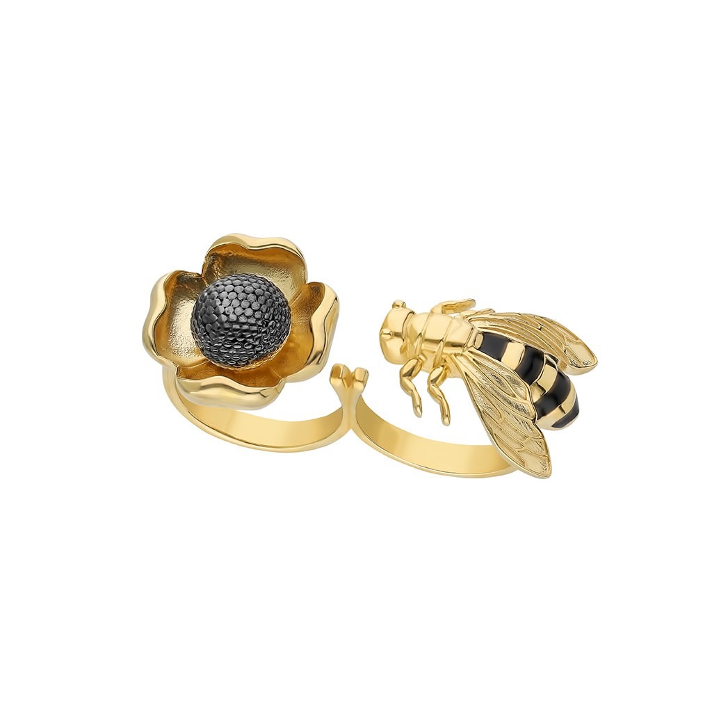 Bee Flies to the Flower Ring - Black