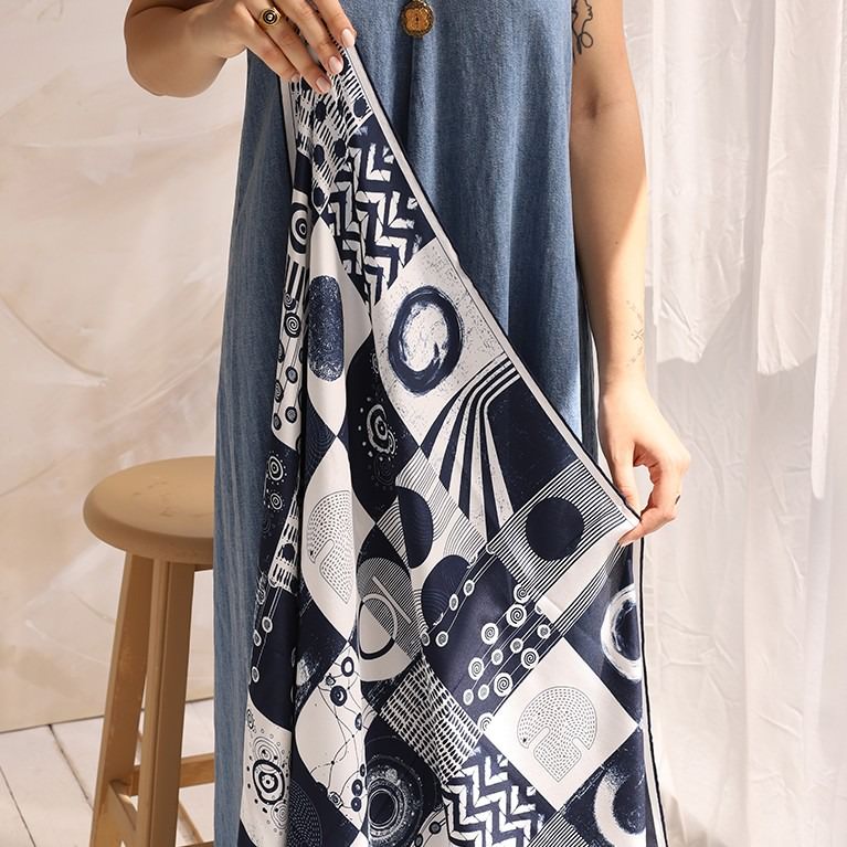 Orbis Shawl - Navy Blue (Large)