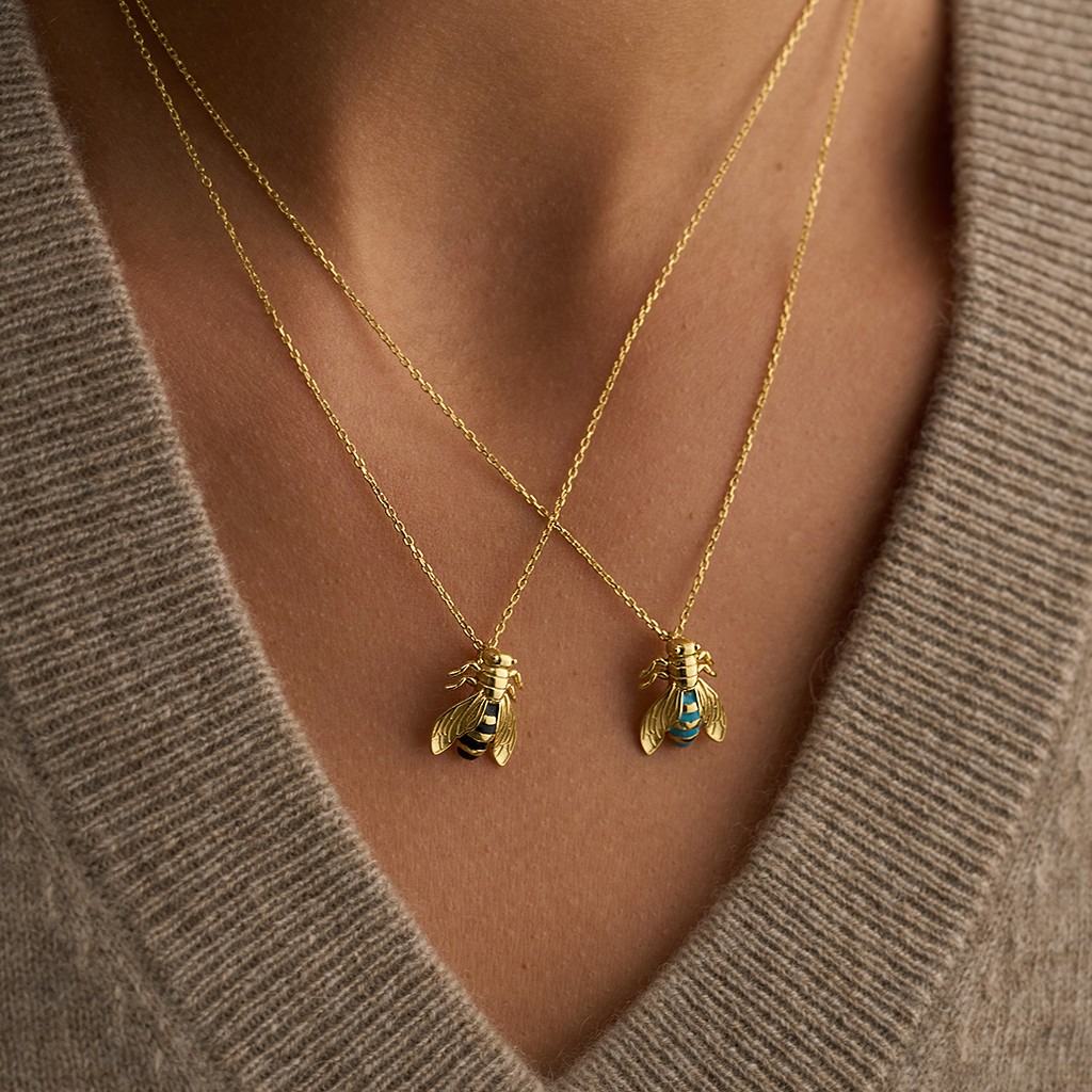 Single Bee Necklace with Turquois Enamel - Small