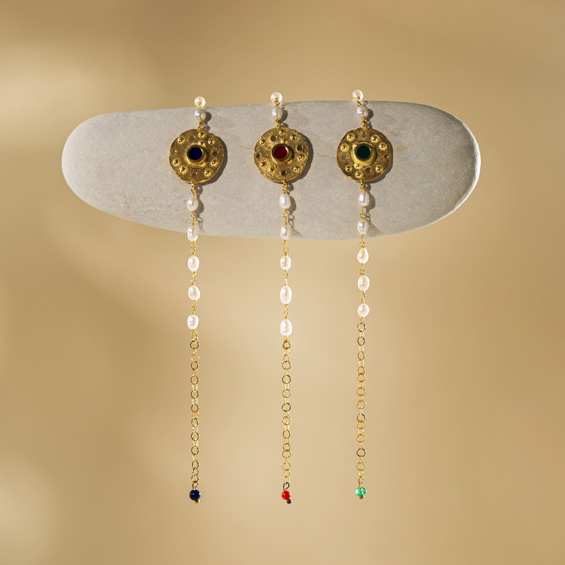 Orbis Pearl Bracelet - Eye (Coral)
