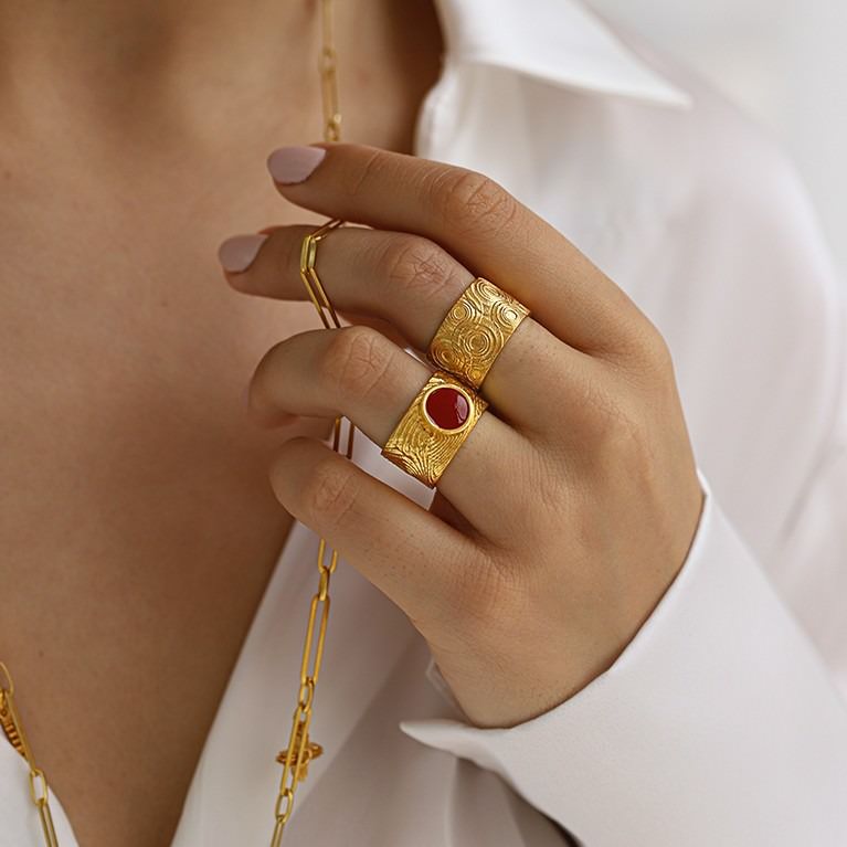Orbis Enamel Ring - Spiral (Coral)